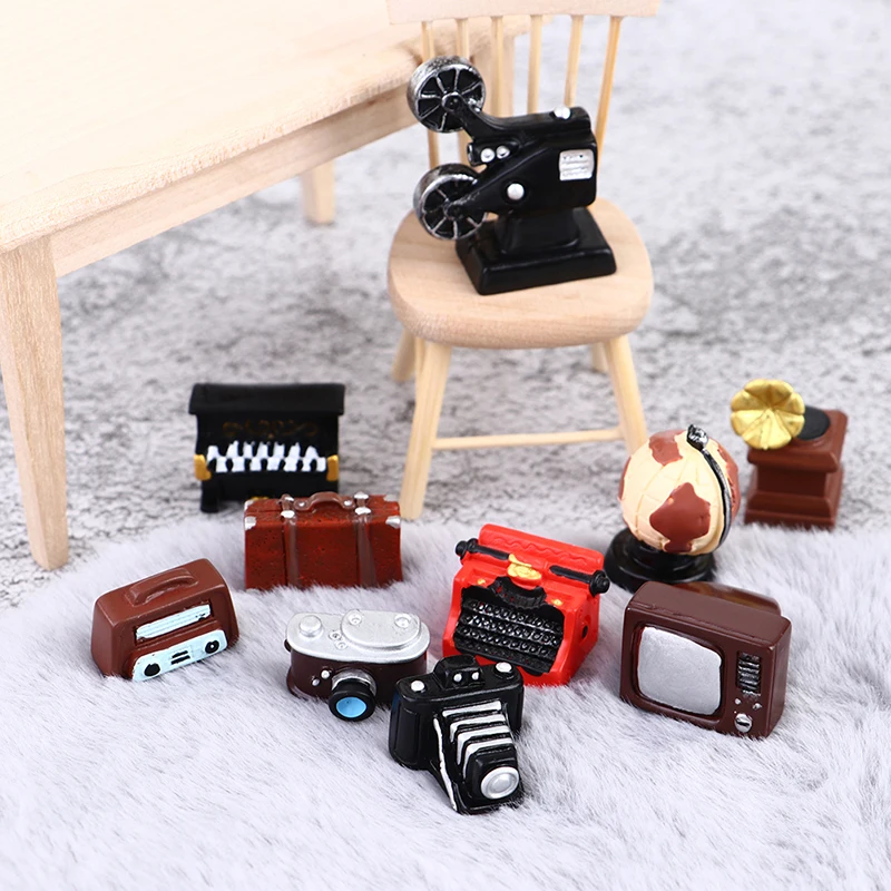 

Cute Mini Camera TV Radio Phonograph Resin Simulation Toy Doll House Ornament DIY Crafts Miniatures Figurines Decoration