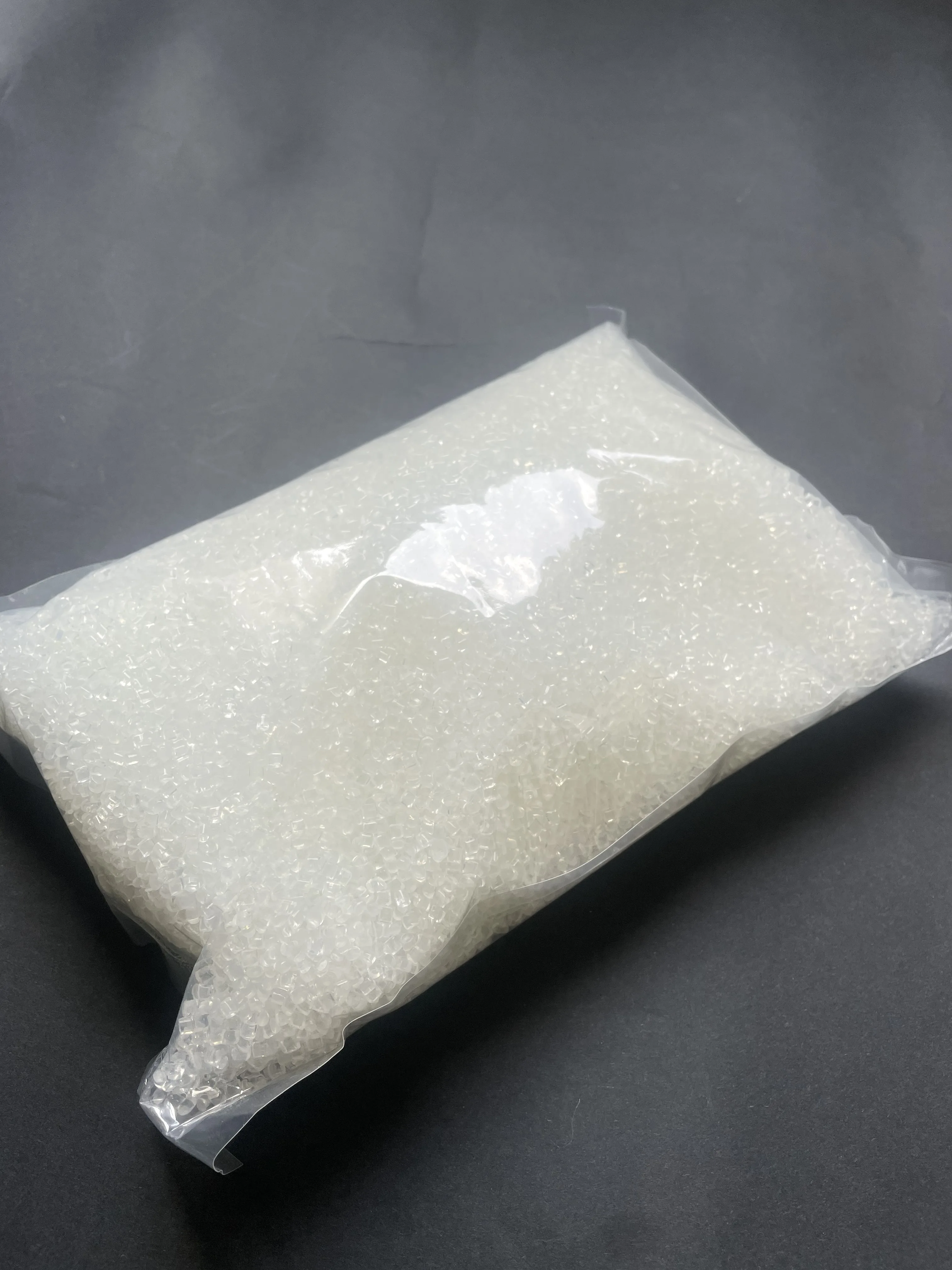 Фото Частицы стоматологической прозрачной белой гибкой акриловой смолы Valplast для частичного стоматологического лабораторного материала №5
