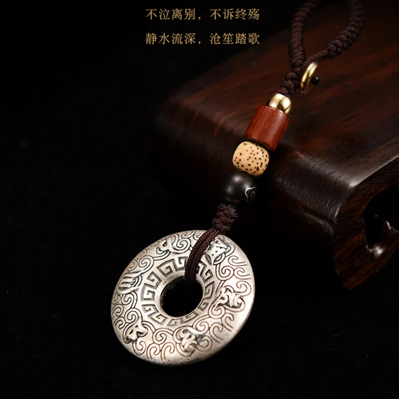 

Креативная брелок в стиле ретро с шестью истинными героями, Автомобильная подвеска, высококлассный кулон, персонализированные креативные ...