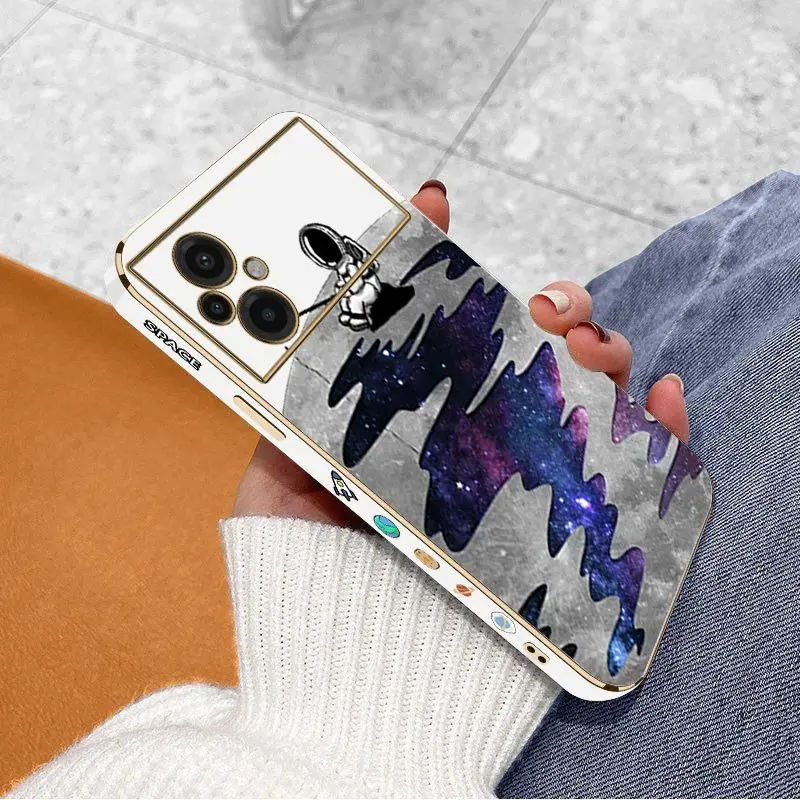 Fishing Astronauts Luxury Plating Phone Case For Xiaomi Poco M5 F4 F4 GT X4 X4 GT M4 Pro F3 X3 M3 X3 NFC X2 X3 Pro C40 Cover