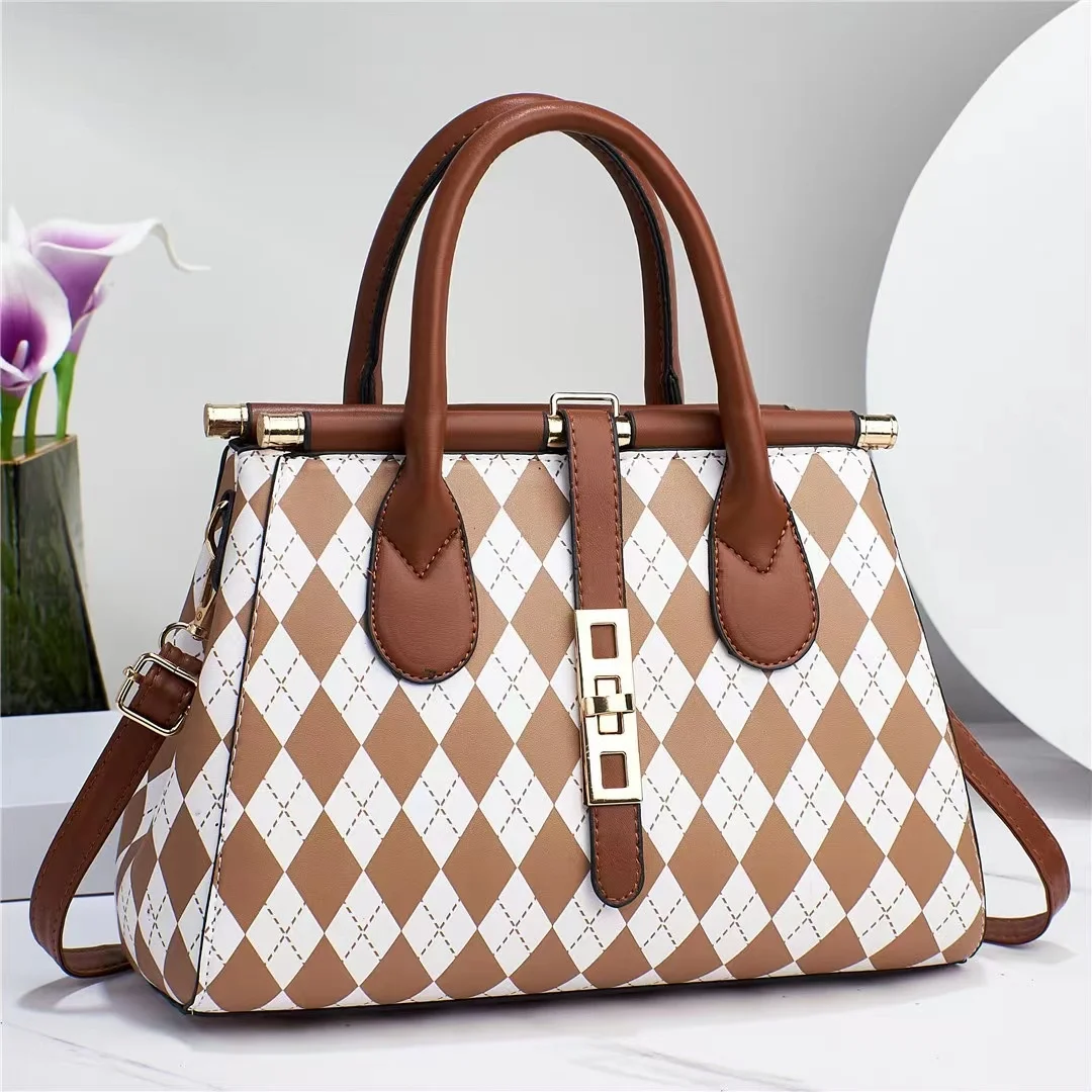 

Женская сумка через плечо, с принтом