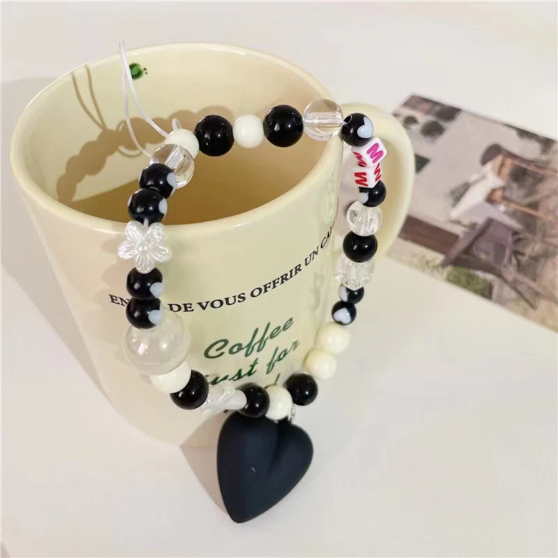 Pearl Cross Heart Key Chain Ladies Fashion Cute Romantic Vintage Keychain Charm Korea 90s Aesthetic  Phone Chain Decoration Gift