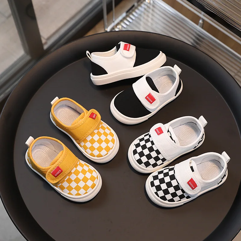 Children's Canvas Shoes 2023 New Men and Girls Cloth Shoes Korean Version of Kids Shoes Baby Kindergarten Indoor Shoes Sneakers