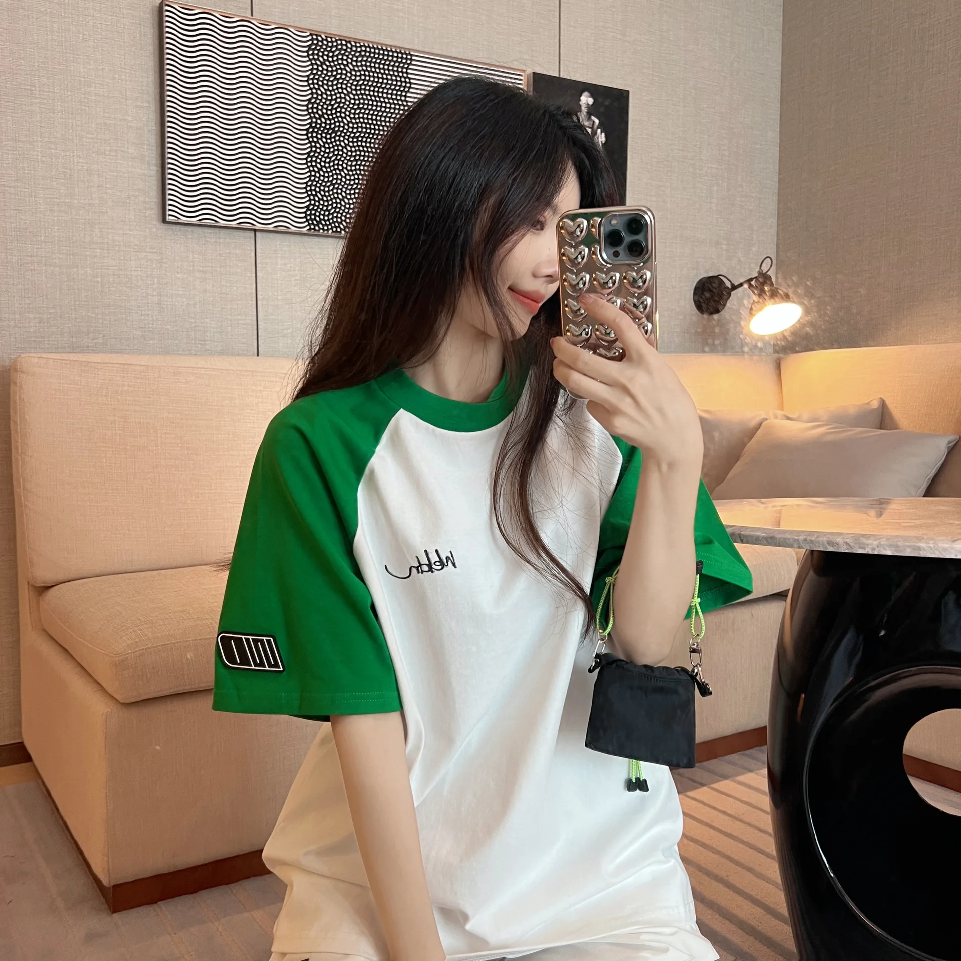 

2022 WE11DONE stitching contrast color short-sleeved men and women loose T-shirt WELLDONE T-shirt TX652