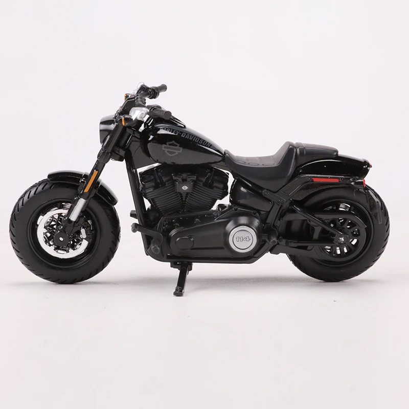 Модель автомобиля Maisto 1:18 2022 Fat Bob 114 из сплава