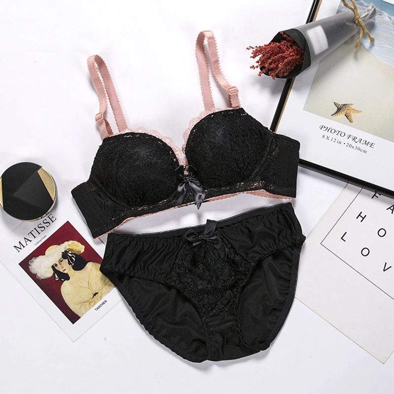 Бюстгальтер-Бралетт женский без косточек с эффектом пуш-ап |