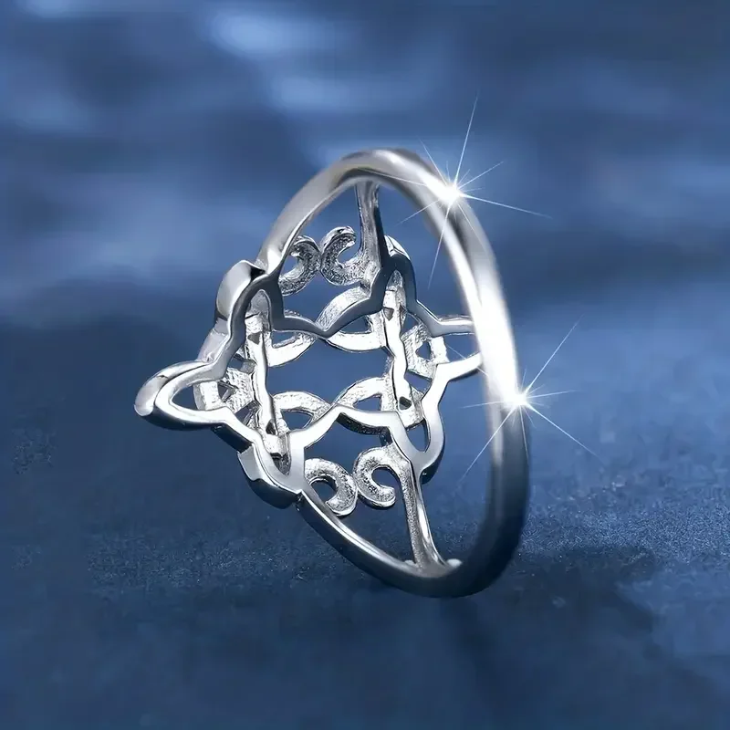 Женские кольца в кельтском стиле обручальные серебристого цвета с узелком