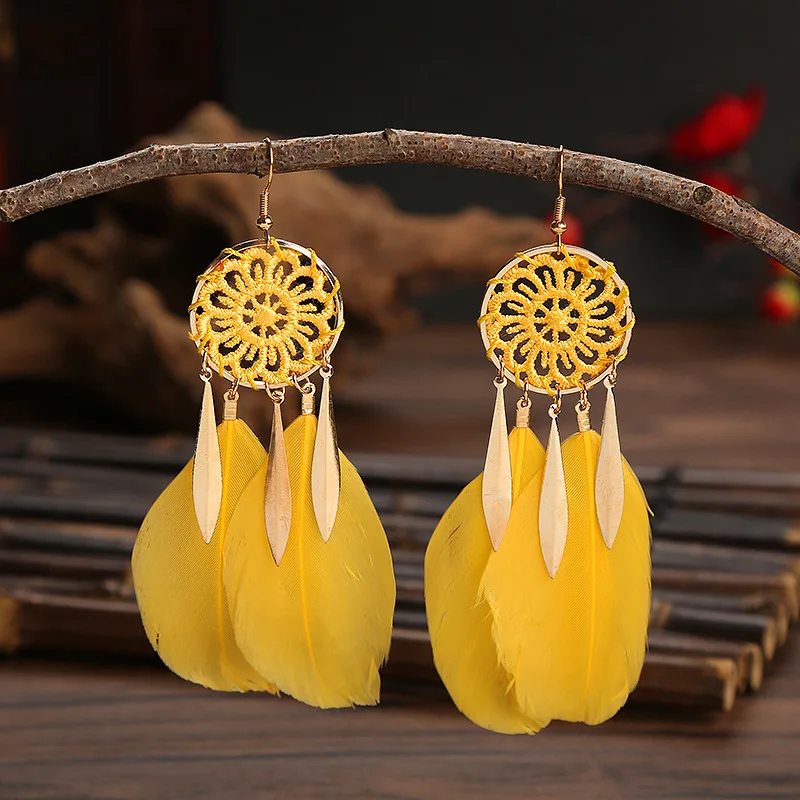 

Fashion Yellow Earrings Female Lightweight Dream Catcher Pattern Braided Feather Dangle Earrings for Women Charms Jewelry Gifts