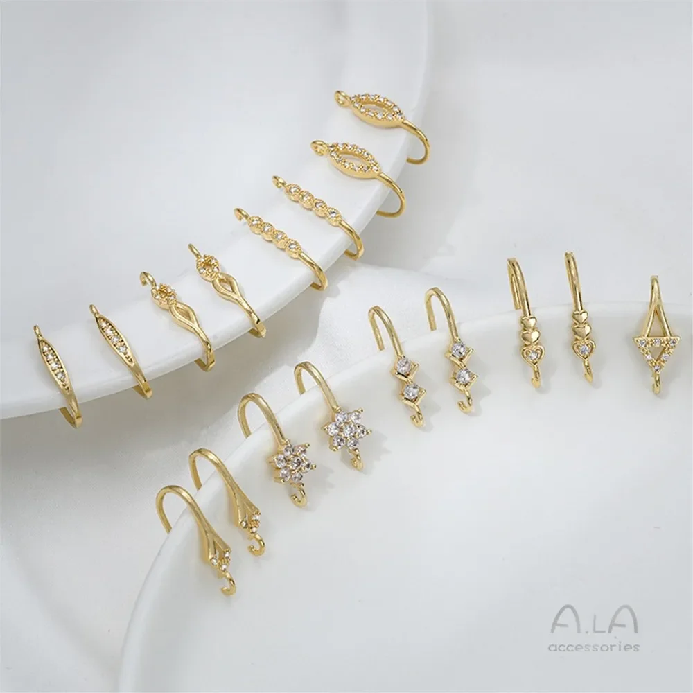 Сумка 14 карат с инкрустацией золотом цирконом и геометрическим рисунком