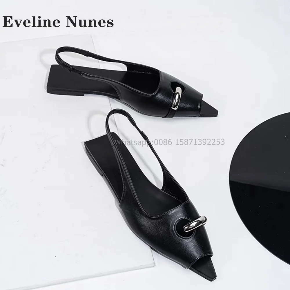 Женские тапочки с металлическим украшением в ассортименте