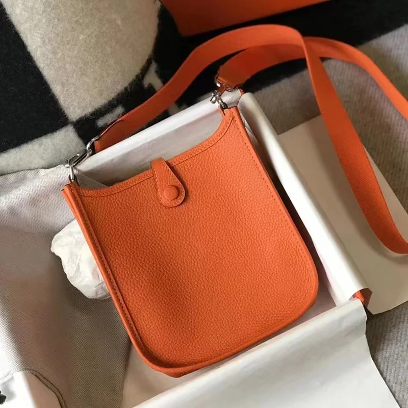 

Famous Brand Women Handbags 2022 Luxury H Hole Fashion Trend Small Women Bag Over The Shoulder Bag Litchi Pattern Crossbody Bag
