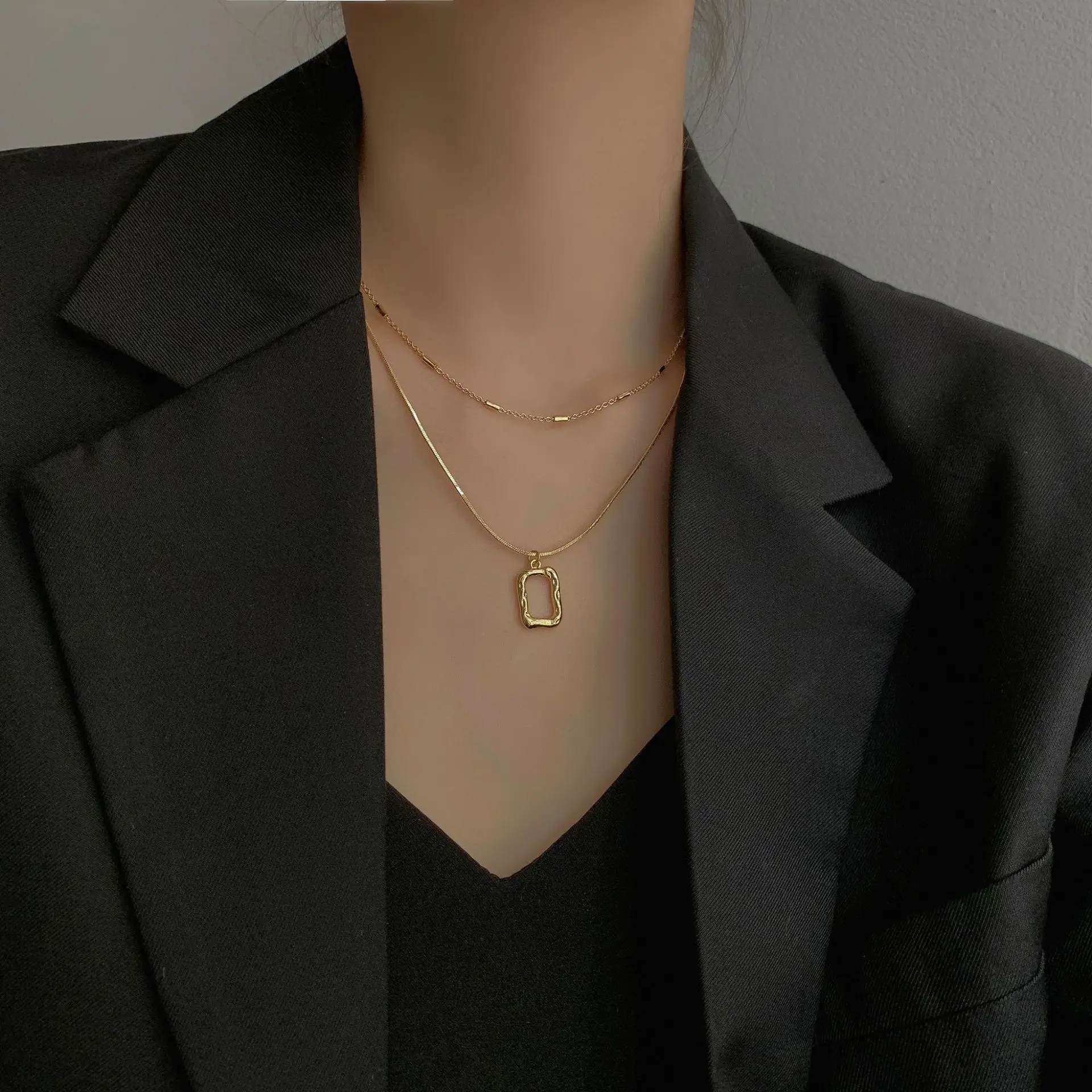 

Simple Square Necklace Double Layer Chain Jewelry Pendant Gold Silver Color Accessories for Women's Fashion Ins Creative