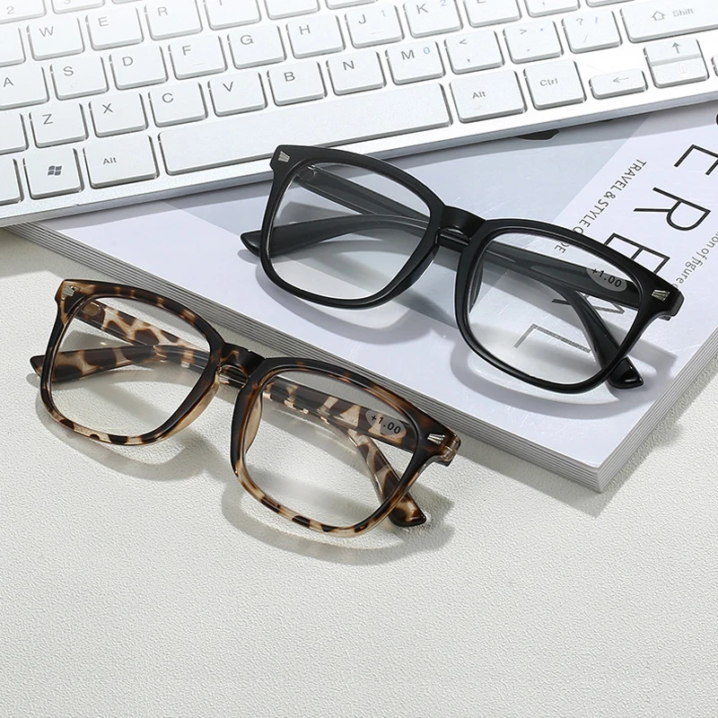 Очки для чтения мужчин и женщин антибликовые разноцветные аксессуары