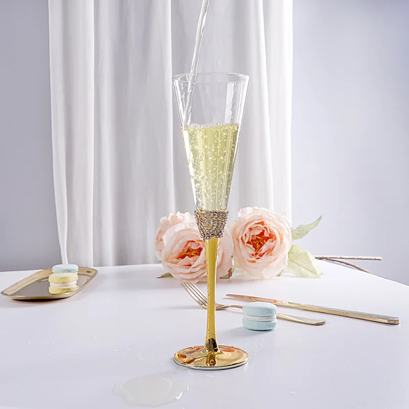 

Wedding Banquet Pair Cup Clubhouse Golden Wine Set Champagne Cup Creative Diamond Crystal Glass Goblet