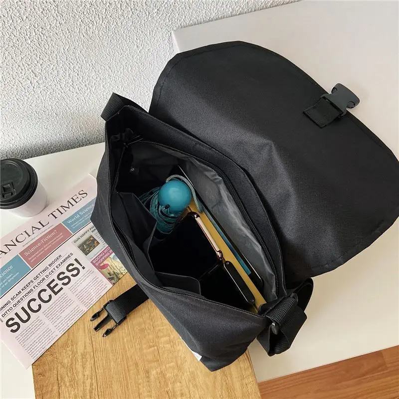 Unisex Japanese and Korean Casual Messenger Bag Solid Color  Large Capacity Nylon Messenger Bag Men's Bag