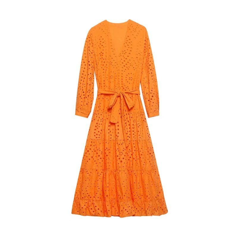 

Women's summer new loose and thin belted hollow embroidered long dress