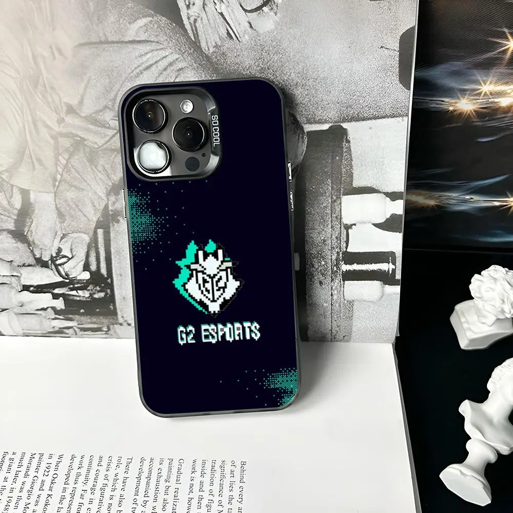Чехол для телефона G2 ESports матовый серебристый цвет iPhone 16 15 14 13 12 11 Pro Max Plus XS X