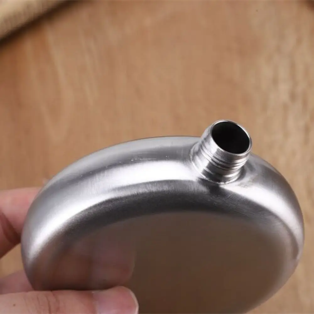 Портативная металлическая фляга для виски и вина с круглым корпусом нержавеющая