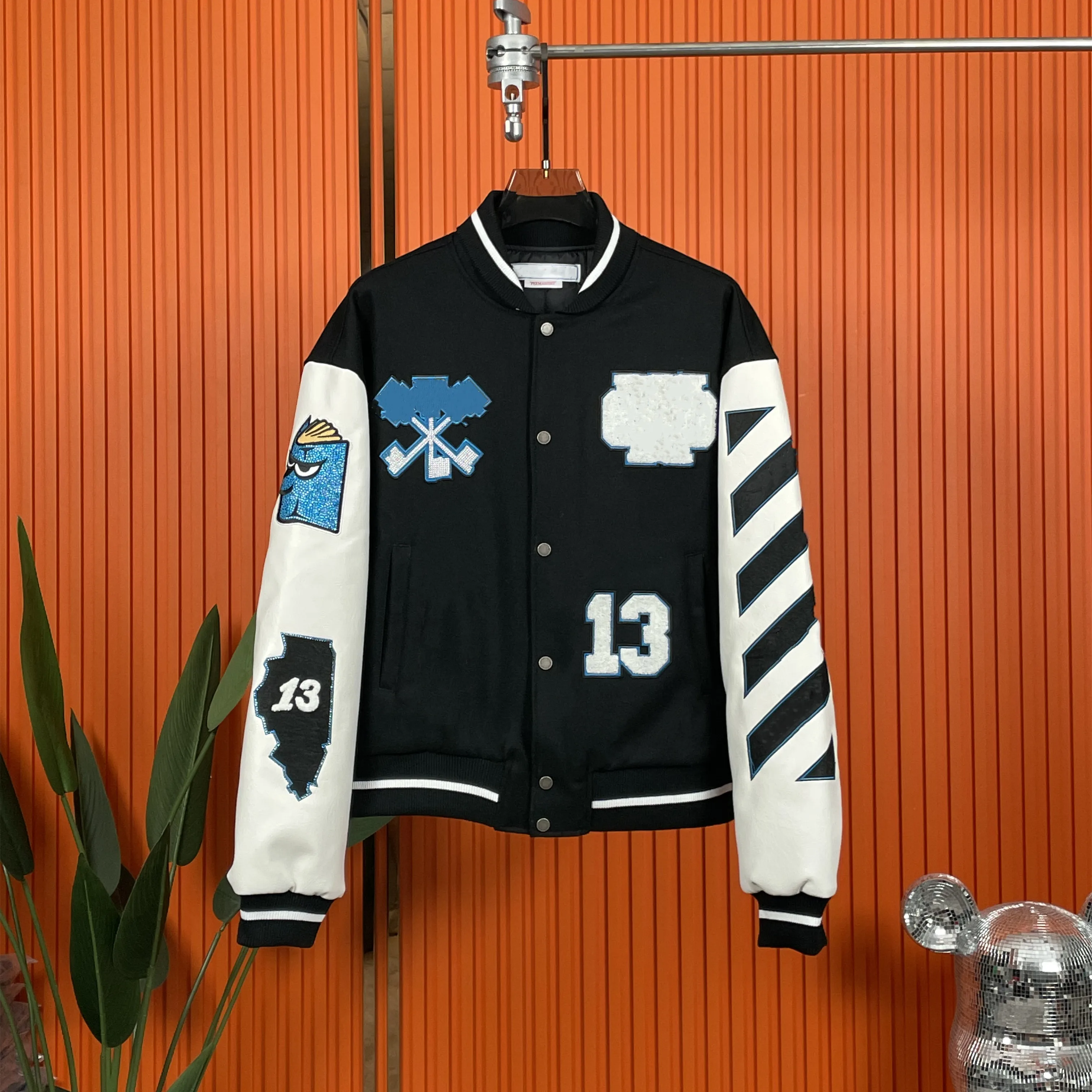 

22SS Street Jackets Hip Hop OW Embroidered Baseball Coat Uniform Loose Paneled Unisex Jacket varsity jacket