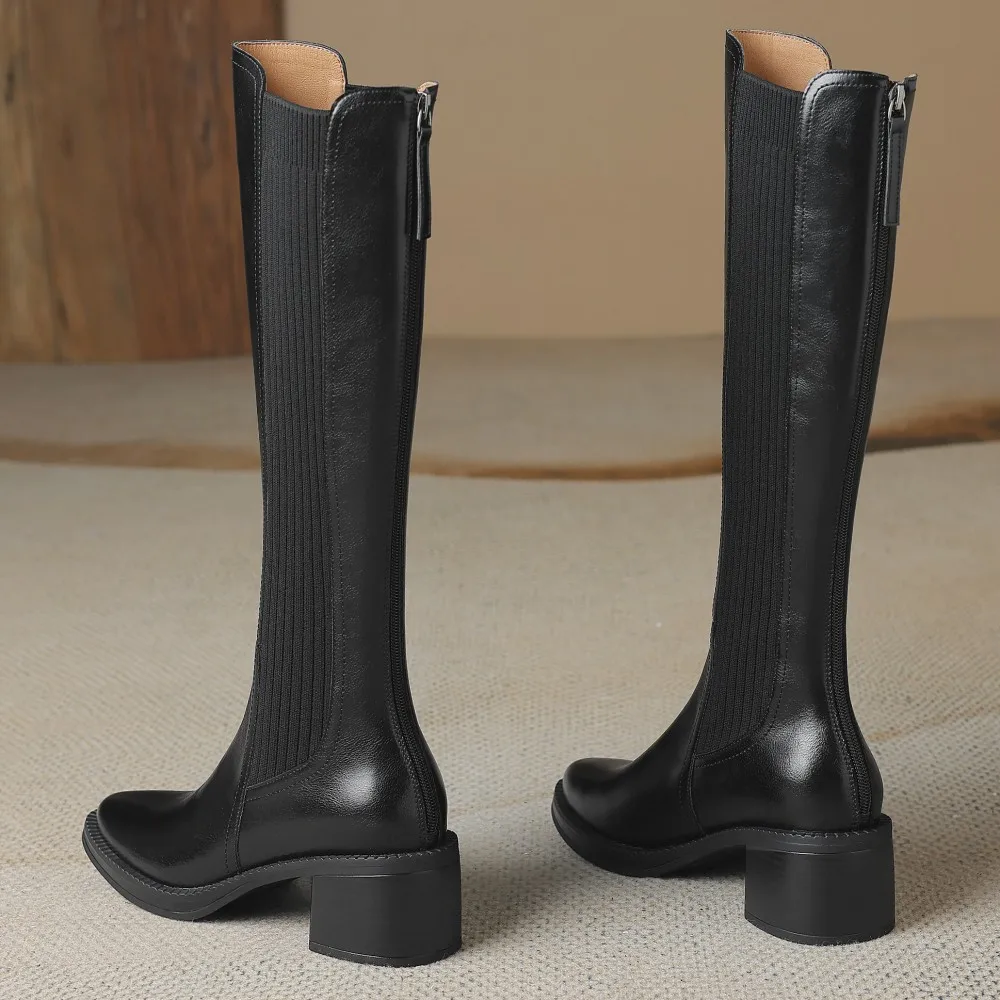 Женские сапоги до колена из натуральной кожи с острым носком на молнии сзади
