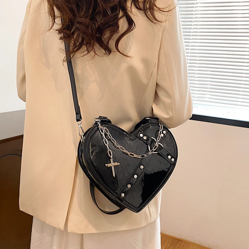

Ladies Bags on Sale 2023 High Quality Heart Shaped Design PU Zipper Women's Shoulder Bag Advanced Sense Versatile Handbag