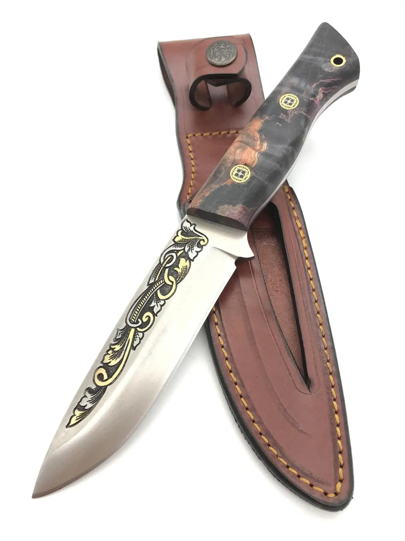 

Позолоченный, гравированый вышитый нож N690 специального дизайна ALT04