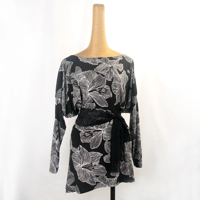 Новое платье для латинских танцев свободное с принтом + кружевной пояс 2 шт.