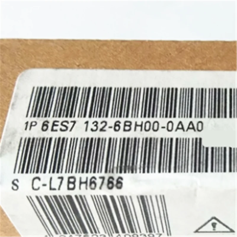 Новый 6ES7215-1BG40-0XB0 6ES7131-6BF01-0BA0 6ES7137-6AA01-0BA0 6ES7132-6BH00-0AA0 6ES7193-6AR00-0AA0 6ES7138-6AA01-0BA0