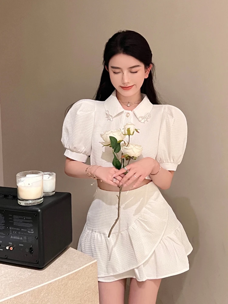 

Женский летний комплект из двух предметов, короткий топ с пышными рукавами и юбка с высокой талией, элегантный женский комплект из двух пред...