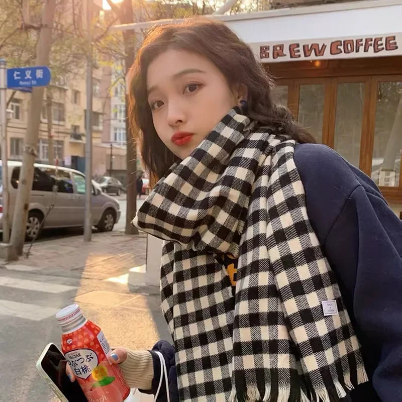 

Новый клетчатый шарф для женщин, зимняя утепленная шаль из искусственного кашемира для студентов, Новый Модный японский длинный шарф