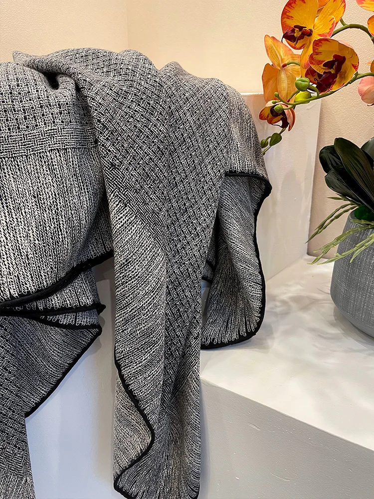 Рисунок 5 - Классический роскошный шарф