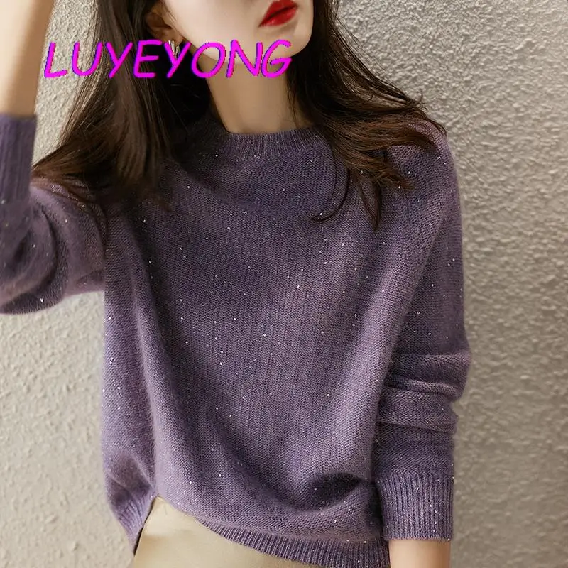 Женский пуловер с круглым вырезом сияющий однотонный фиолетового цвета длинными