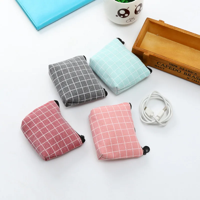 

Simple Checkered Cloth Change Storage Bag Sanitary Pad Pouch Mini Key Coin Purse Multifunc Zipper Organizer Pouch Girls Gift