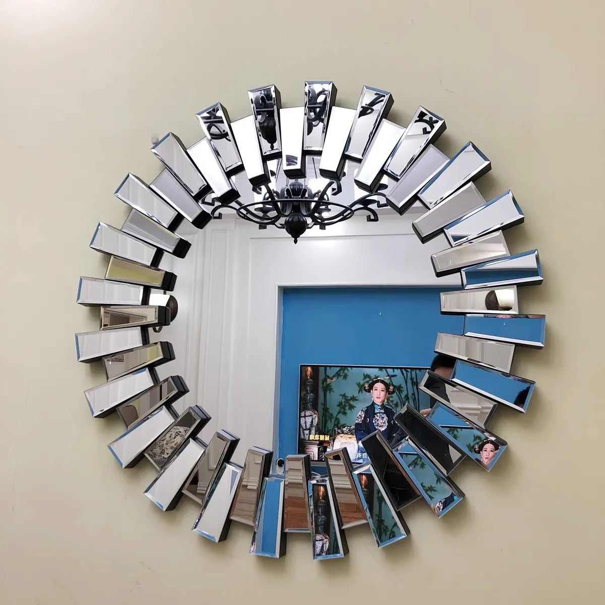 

European Light Luxury Sunglasses Bathroom Mirror Living Room Decoration