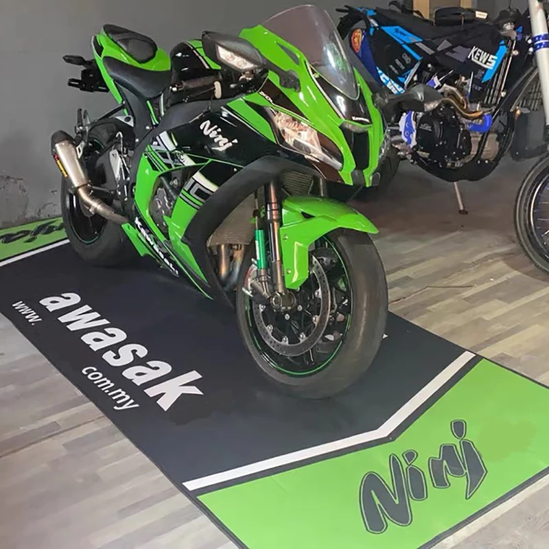 

Коврик для мотоцикла, нескользящий напольный ковер из полиэстера, для Honda Kawasaki Yamaha BMW KTM