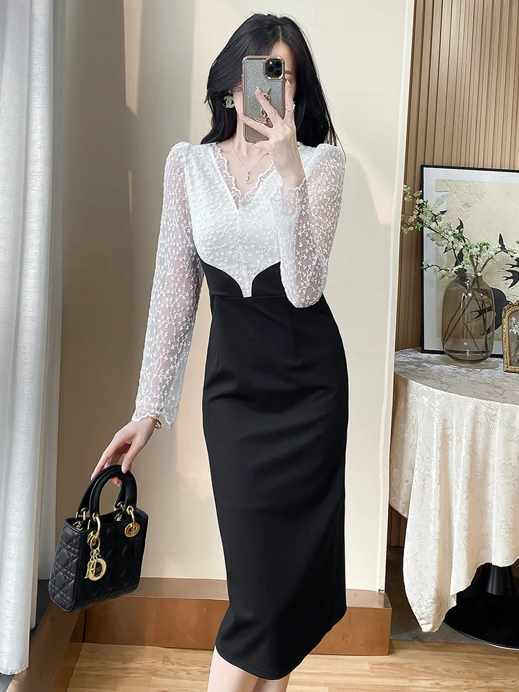 Кружевное платье новинка 2024 женская осенняя юбка с длинными рукавами и v-образным