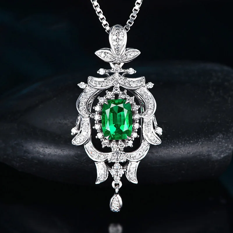 

New Princess Square Simulated Diamond Emerald Pendant Necklace For Women Vintage Luxury Banquet Engagement Green Zircon Necklace