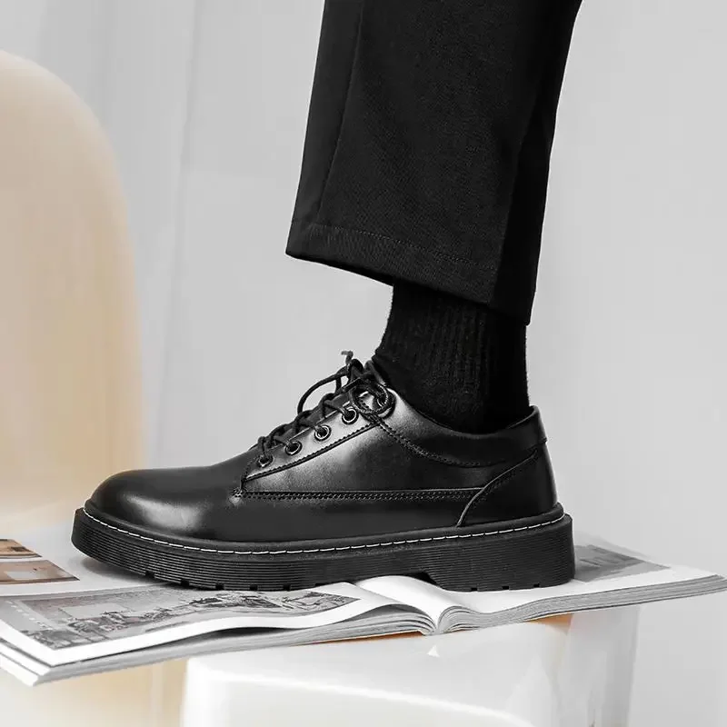 

Повседневная кожаная обувь для мужчин, новинка 2023, осенняя мужская британская обувь, деловая мужская обувь, мягкие кожаные ботинки с низким верхом
