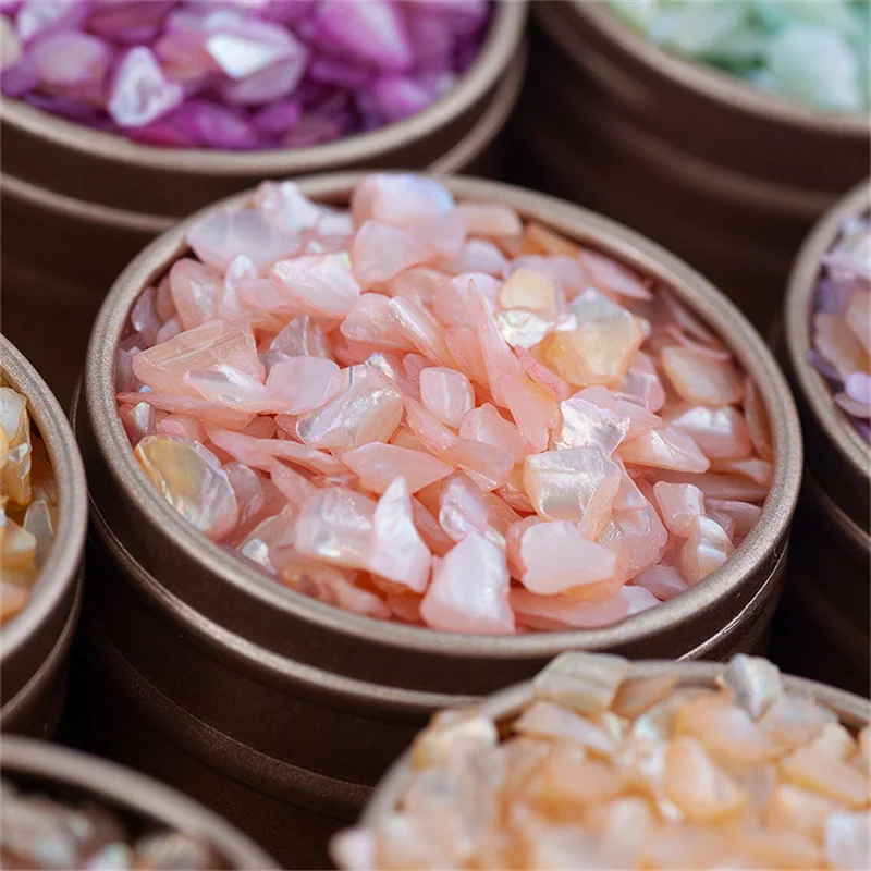 

High Quality Colorful Irregular Natural Glitter Shell Pieces 3D Gradient Broken Shell Slices For Nail Art Sequin Decals 50ML/Box