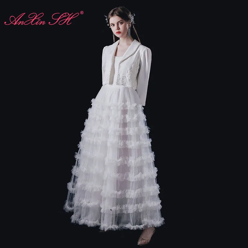 

AnXin SH princess white satin and lace evening dress French Retro long sleeve a set pearls ruffles bride a line evening dress