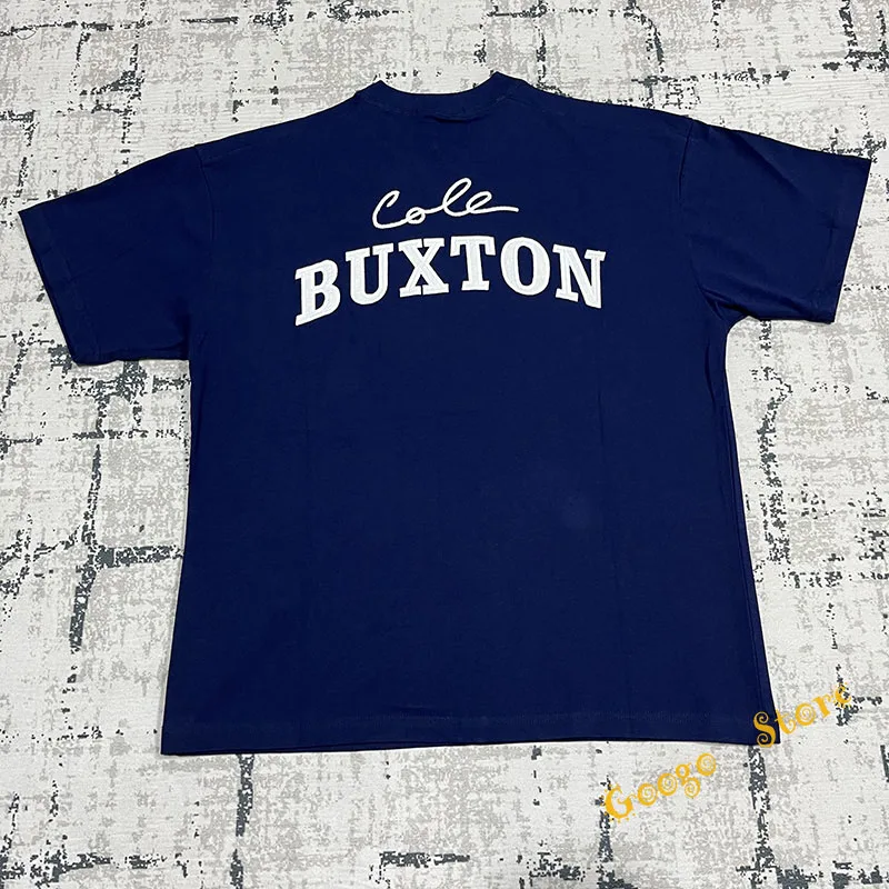 

Новинка 2023, футболка в стиле хип-хоп большого размера с нашивкой и логотипом, футболка с вышивкой Коула БАКСТОН, тяжелая ткань, темно-синяя футболка CB, топ для мужчин и женщин