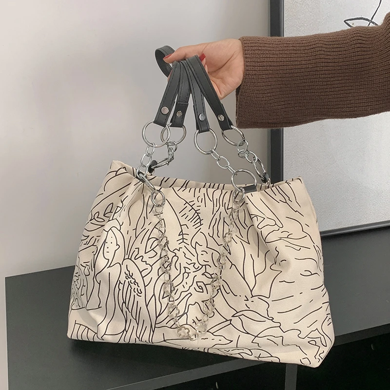 Ladies High Quality Leather Shoulder Bags For Women Long Silver Chain Shoulder Bags Luxury Designer Handbag Purses And Handbags