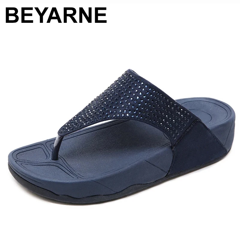 

Женские кожаные шлепанцы на толстой подошве, большие размеры