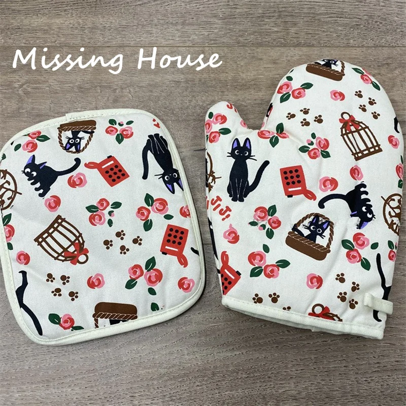 

1Set Anime Totoro Kiki's Delivery Cat Oven Mitts Baking Glove and Insulation Pad Anti-scald Microwave Heat Resistant Insulation