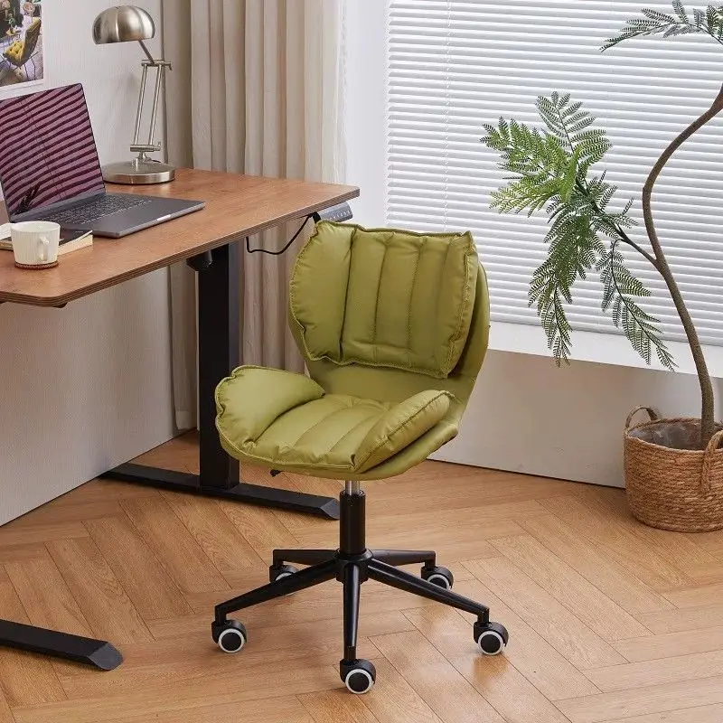 Фото Игровое кресло из искусственной кожи карамельно-коричневого цвета, поворотное, с регулировкой высоты, вращающееся на 360 градусов, для дома и офиса, с универсальными колесиками. №4