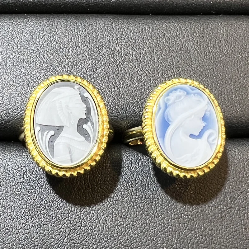 

Регулируемое кольцо из серебра 925 пробы с натуральным агатом