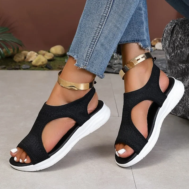 Босоножки женские с ремешком на щиколотке однотонные сандалии платформе