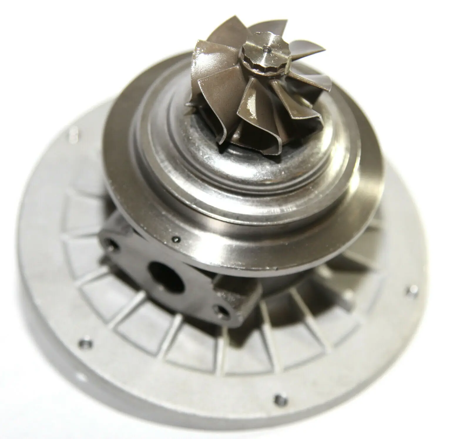 

Турбокартридж HX35W 3539369 3802678 3802992 3537815 3802992 3802841