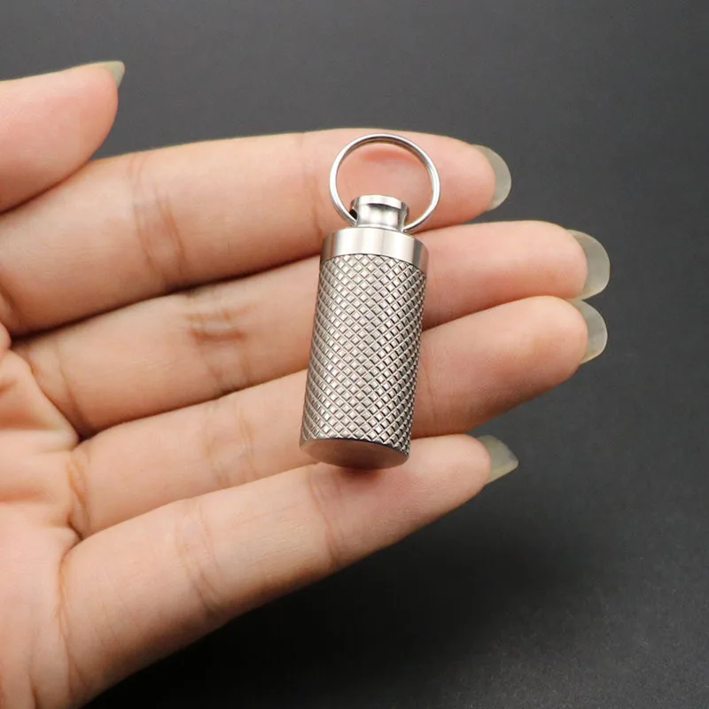 

S Portable Mini Titanium Alloy Seals Bottle Waterproof Canister Medicine Bottles Outdoor EDC First Aid Supplies