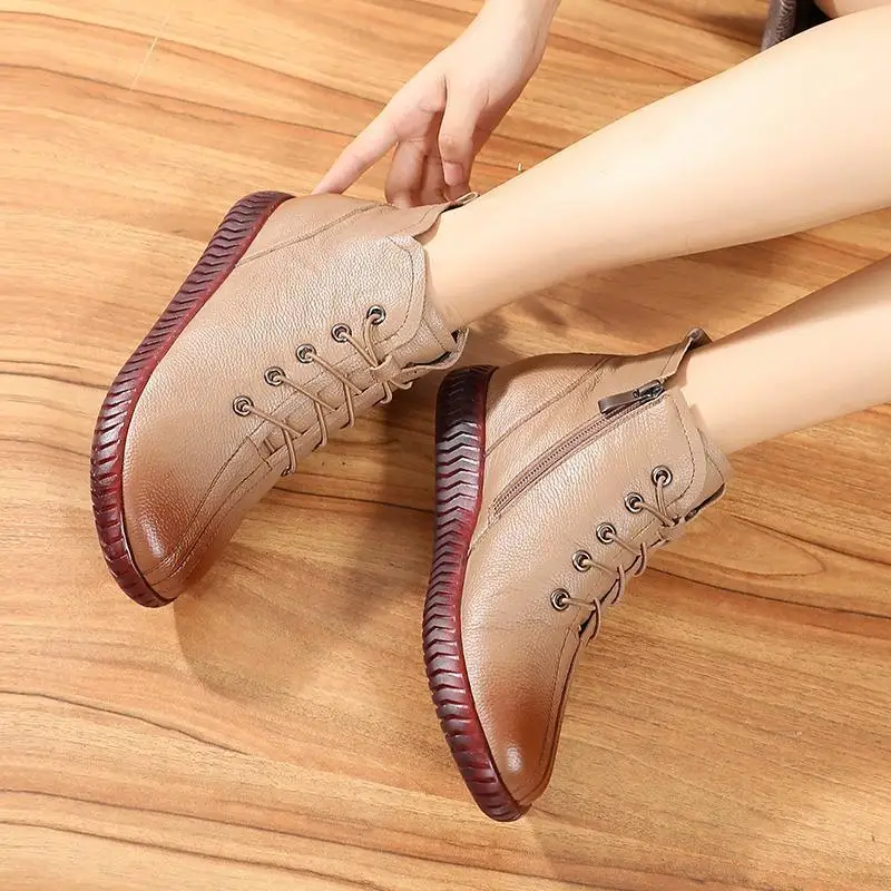 Woman Thick Sole Sneakers And Ankle Boots Autumn Lace Up Flat Cross Strap Comfortable High Top Winter The New Listing Shoes